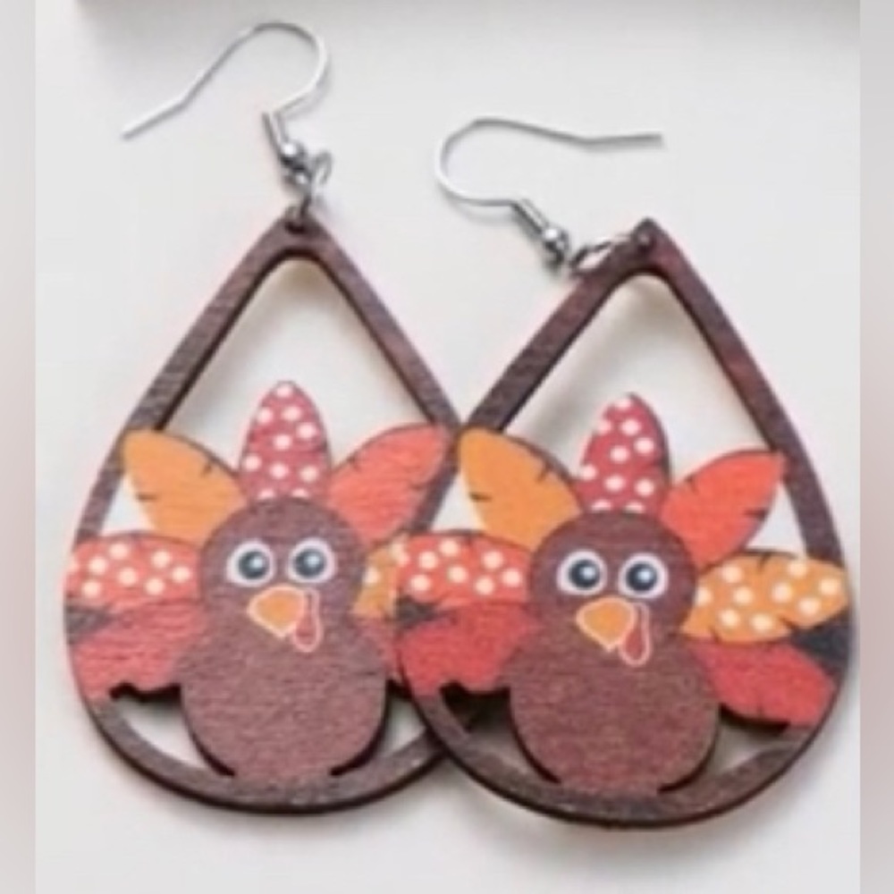 🇺🇸Thanksgiving Earrings 🍂🏈🦃 - Picture 2 of 2